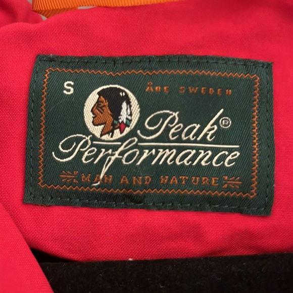 Women Jacket - Picture 3 of 10